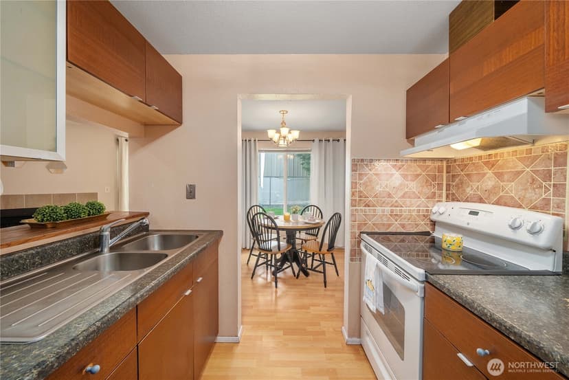 Property photo for 1120 8th Street NE #5, Auburn photo 11