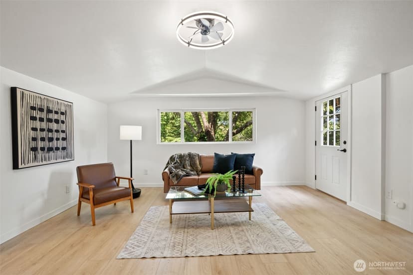 Property photo for 341 Maple Avenue, Port Orchard photo 5