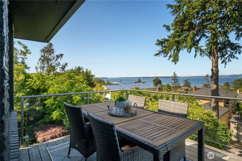 Property photo for 3445 60th Avenue SW, Seattle photo 17