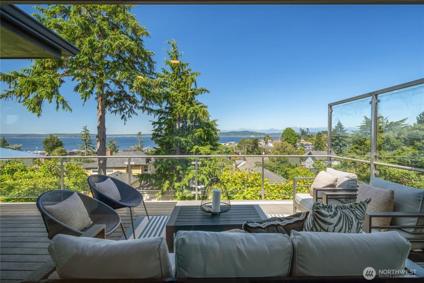 Property photo for 3445 60th Avenue SW, Seattle photo 16