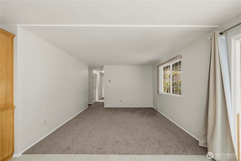 Property photo for 6813 162nd Street Ct E, Puyallup photo 12