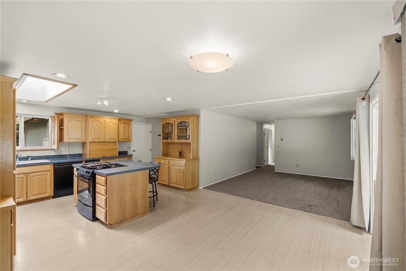 Property photo for 6813 162nd Street Ct E, Puyallup photo 11