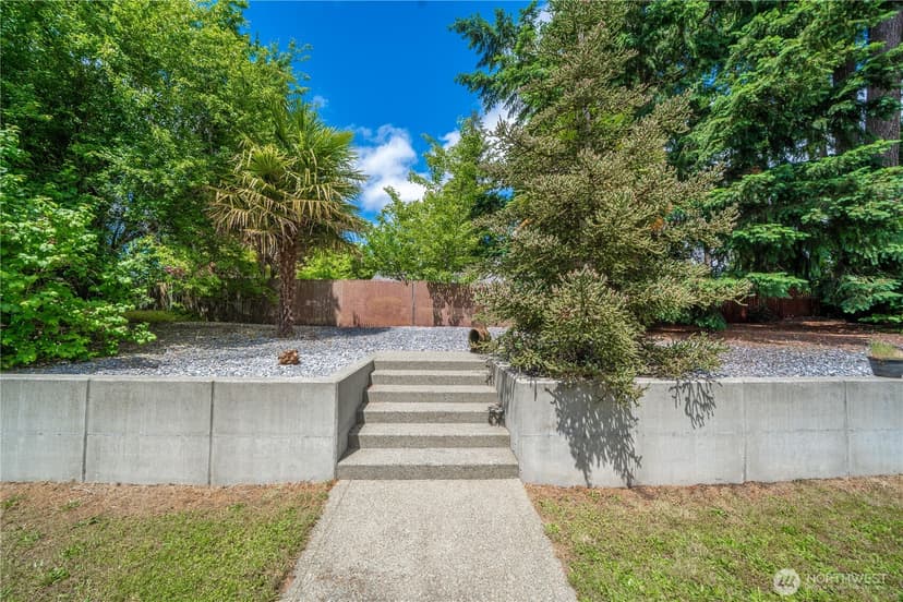 Property photo for 6813 162nd Street Ct E, Puyallup photo 30