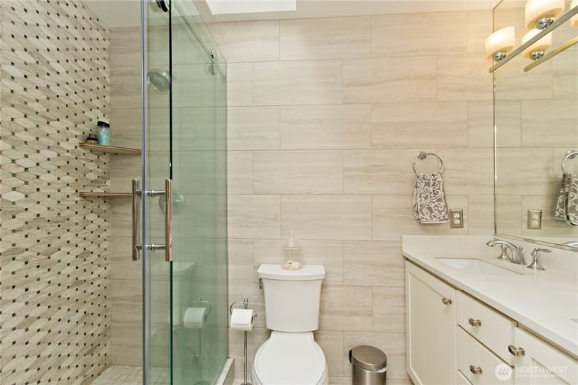 Property photo for 17909 110th Street Ct E, Bonney Lake photo 6
