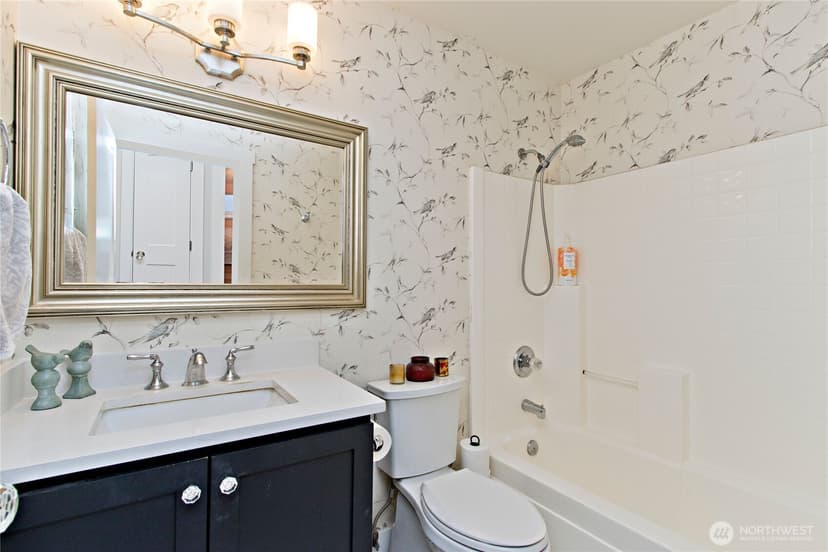 Property photo for 17909 110th Street Ct E, Bonney Lake photo 9