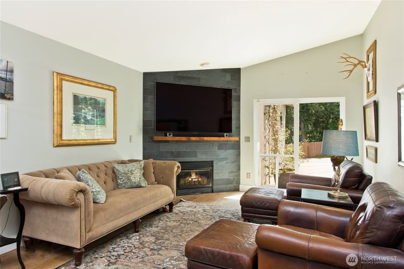 Property photo for 17909 110th Street Ct E, Bonney Lake photo 4