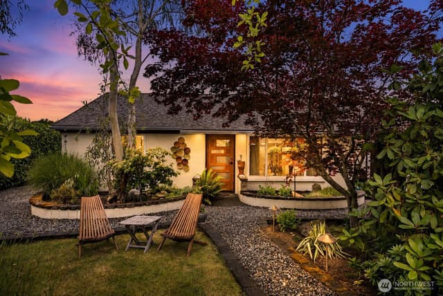 Property photo for 16107 Midvale Avenue N, Shoreline