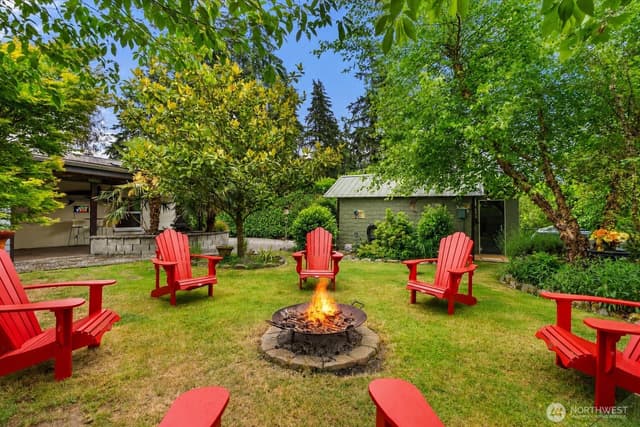 Property photo for 16107 Midvale Avenue N, Shoreline photo 3