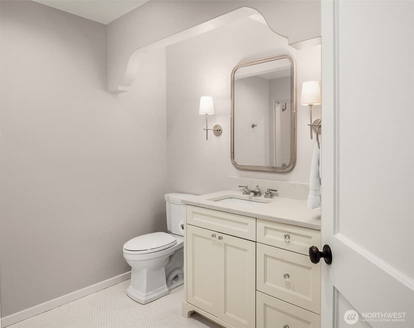 Property photo for 6560 163rd Place SE, Bellevue photo 29