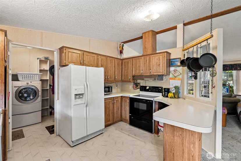 Property photo for 12506 142nd Avenue E, Puyallup photo 6