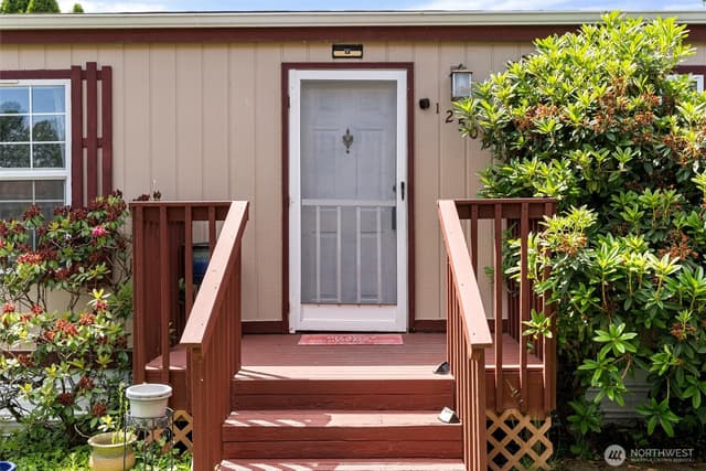 Property photo for 12506 142nd Avenue E, Puyallup photo 2