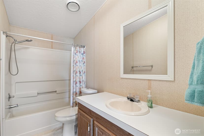 Property photo for 12506 142nd Avenue E, Puyallup photo 20