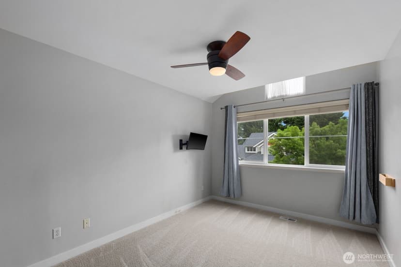 Property photo for 5529 Elizabeth Loop SE, Auburn photo 32