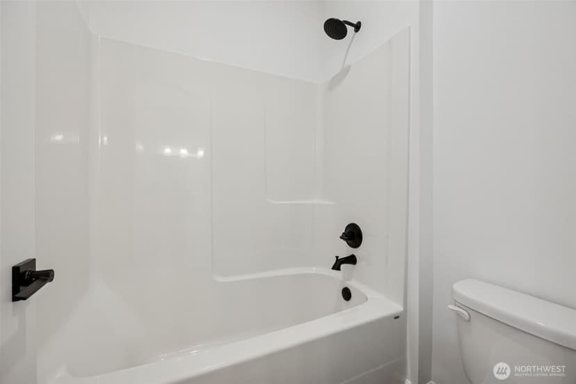 Property photo for 13903 208th Avenue E #1411, Bonney Lake photo 32