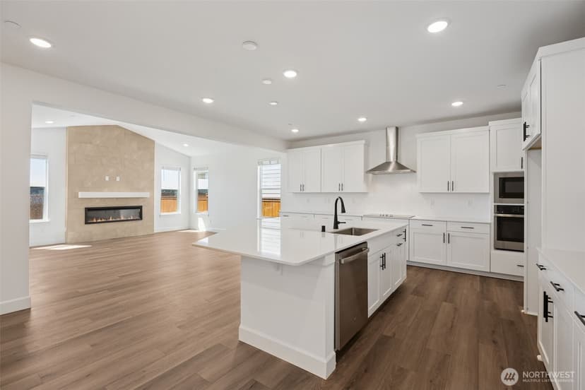 Property photo for 13903 208th Avenue E #1411, Bonney Lake photo 13