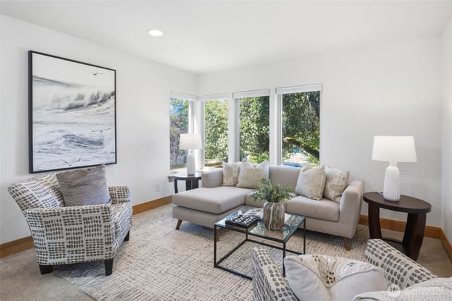 Property photo for 5804 17th Avenue S, Seattle photo 2