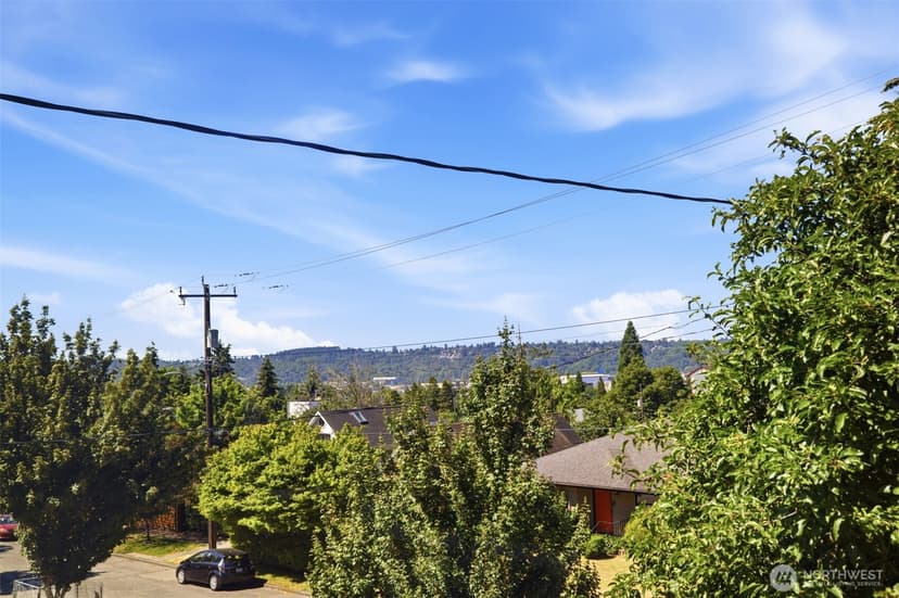 Property photo for 5804 17th Avenue S, Seattle photo 11