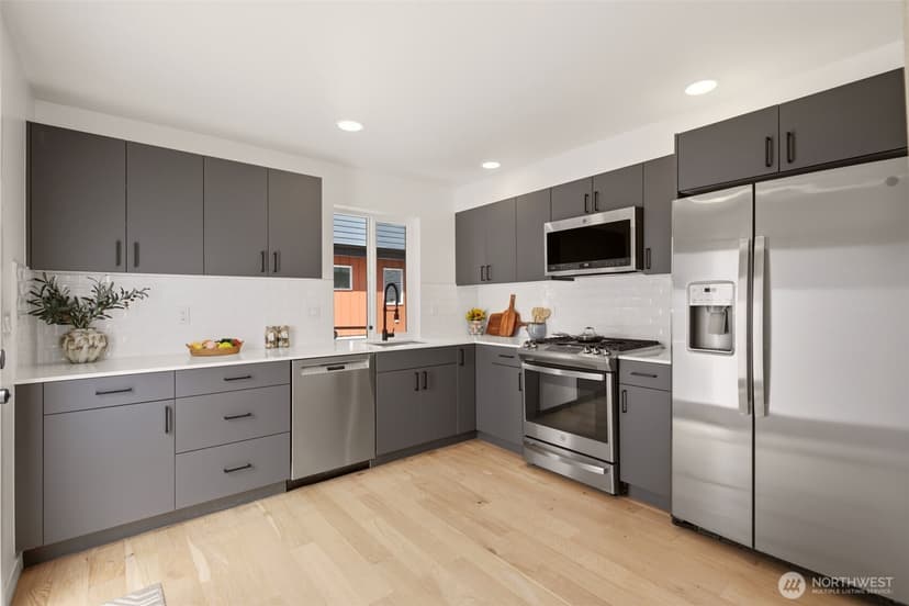 Property photo for 806 NW 50th Street #C, Seattle photo 14