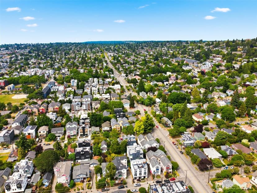 Property photo for 806 NW 50th Street #C, Seattle photo 35