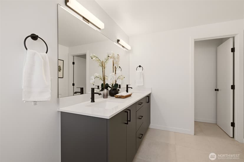 Property photo for 806 NW 50th Street #C, Seattle photo 26