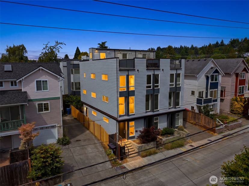 Property photo for 806 NW 50th Street #C, Seattle photo 3