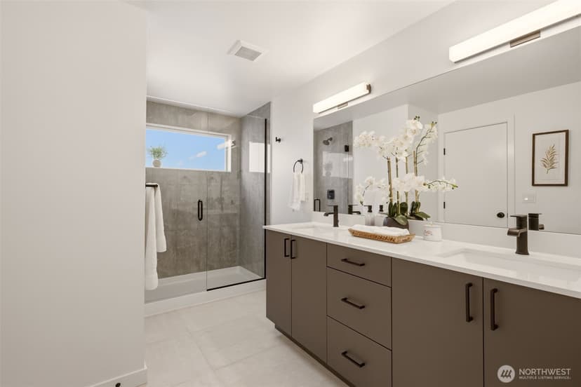 Property photo for 806 NW 50th Street #C, Seattle photo 24