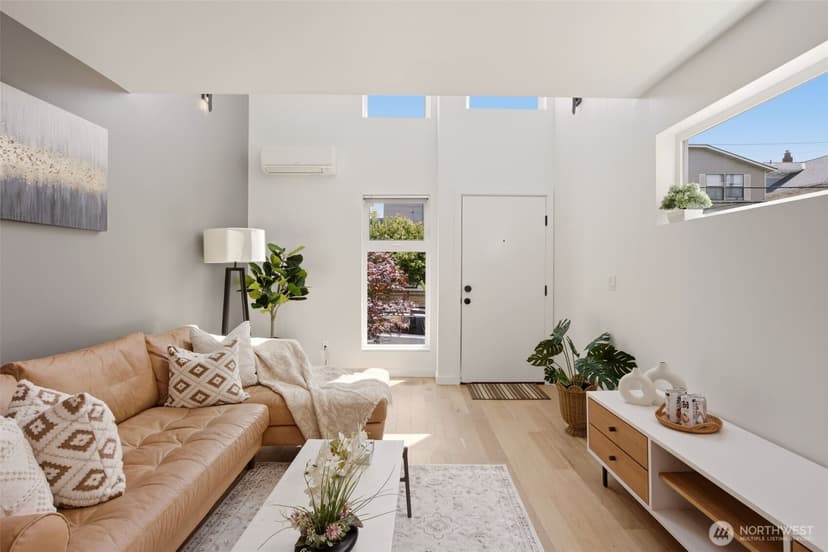 Property photo for 806 NW 50th Street #C, Seattle photo 11