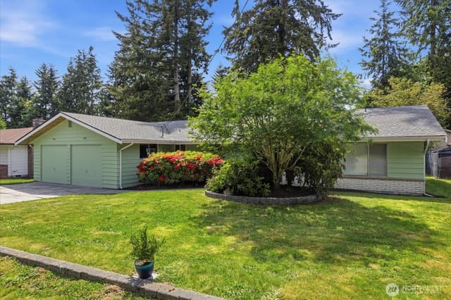 Property photo for 11028 23rd Drive SE, Everett photo 2