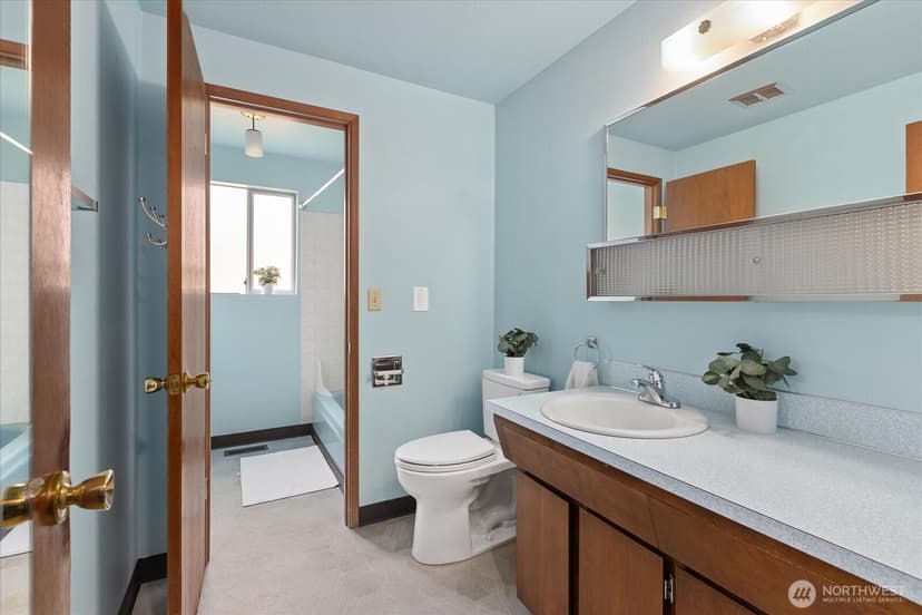 Property photo for 11028 23rd Drive SE, Everett photo 25