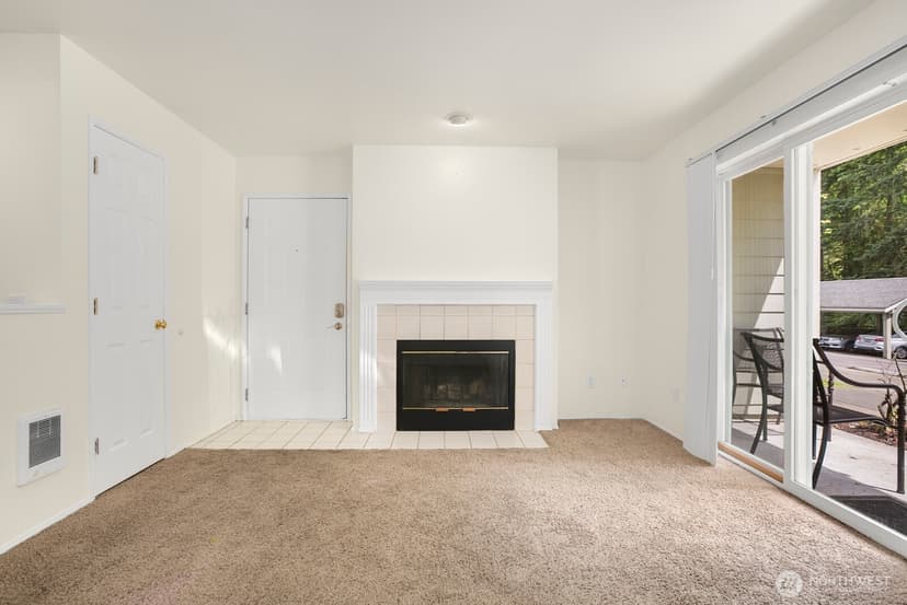 Property photo for 6525 200th Street SW #101, Lynnwood photo 17