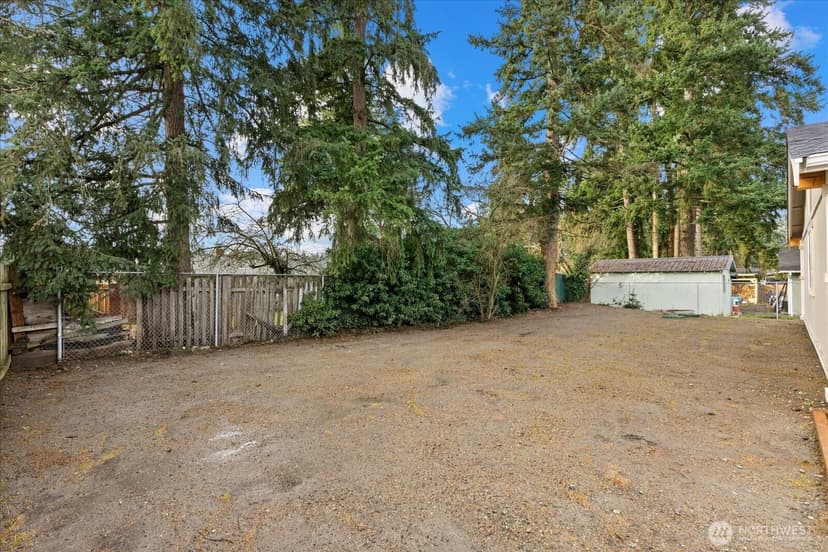 Property photo for 15902 69th Avenue Ct E, Puyallup photo 33