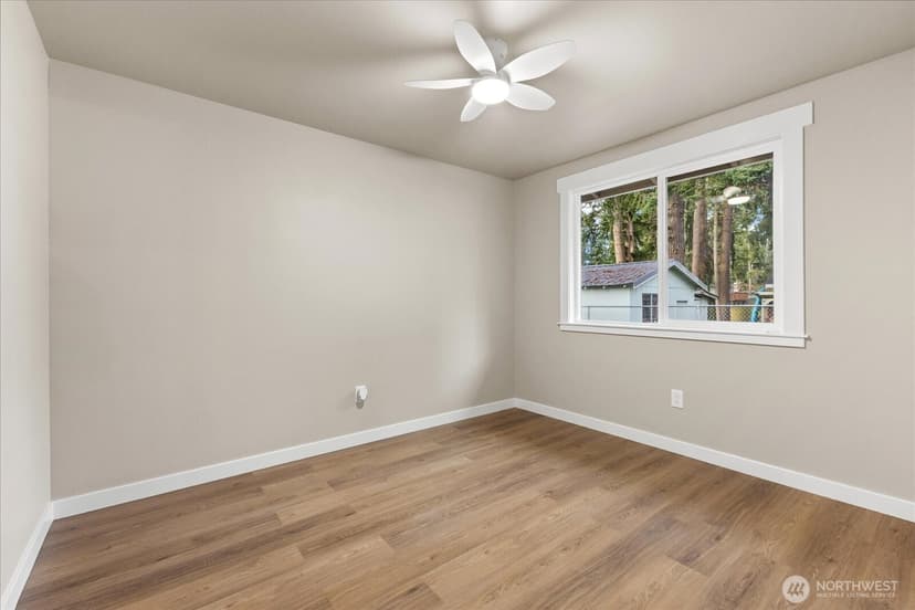 Property photo for 15902 69th Avenue Ct E, Puyallup photo 23