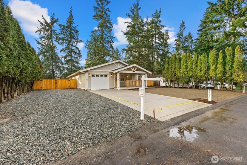 Property photo for 15902 69th Avenue Ct E, Puyallup photo 2