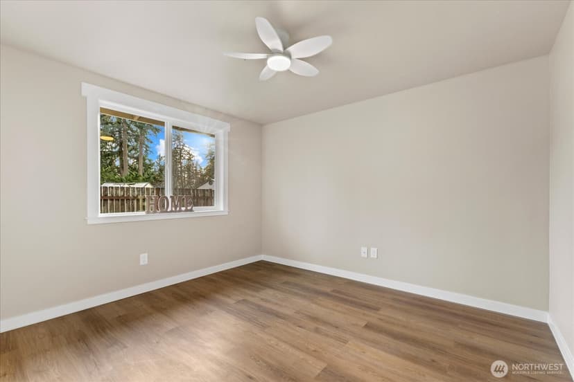 Property photo for 15902 69th Avenue Ct E, Puyallup photo 25