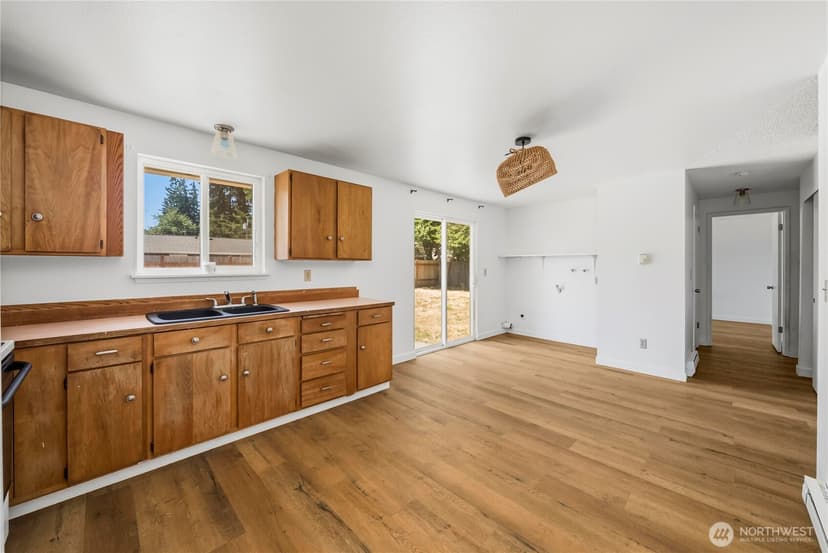 Property photo for 11734 Fry Avenue SW, Port Orchard photo 10