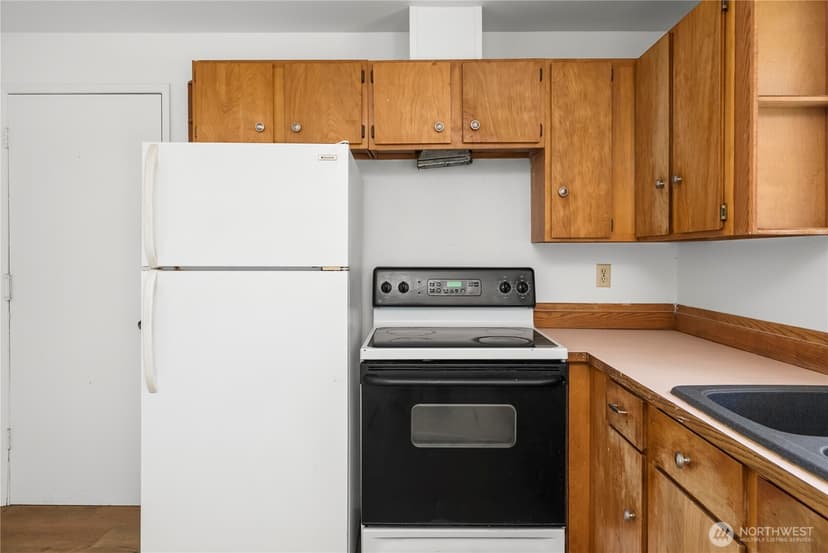 Property photo for 11734 Fry Avenue SW, Port Orchard photo 9