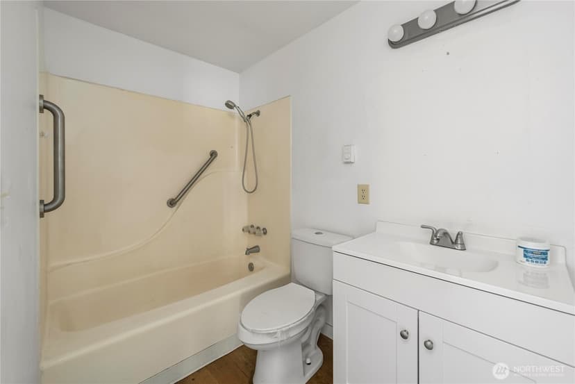 Property photo for 11734 Fry Avenue SW, Port Orchard photo 15
