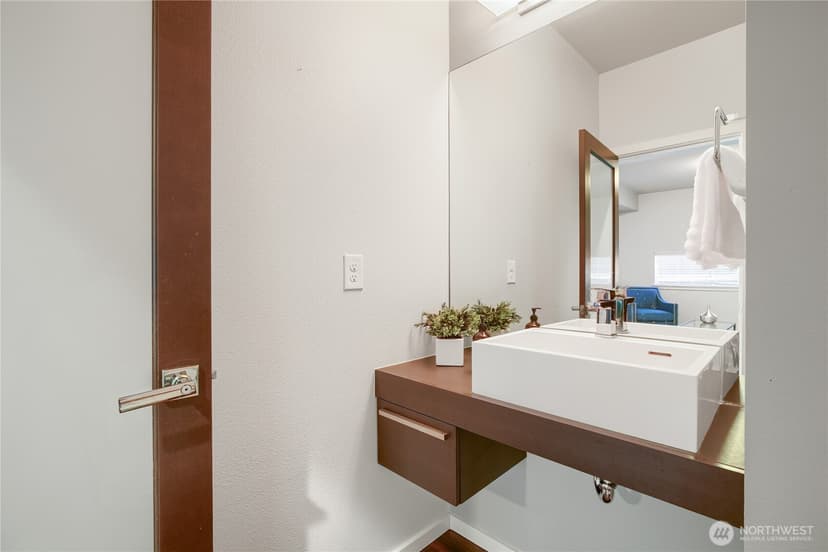 Property photo for 5524 Franklin Avenue SE, Auburn photo 15