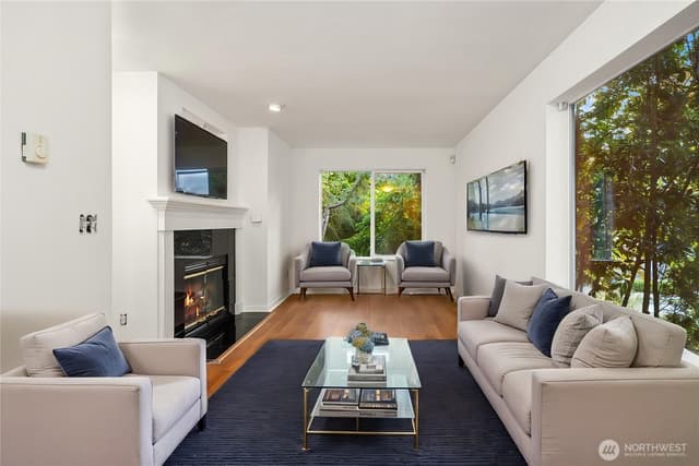Property photo for 3222 21st Avenue W #A, Seattle photo 5
