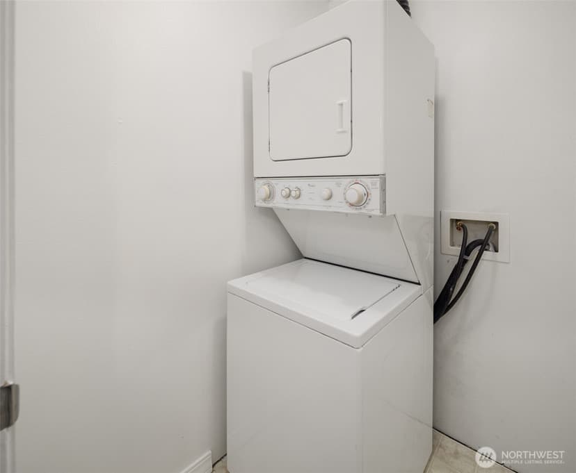 Property photo for 3222 21st Avenue W #A, Seattle photo 32