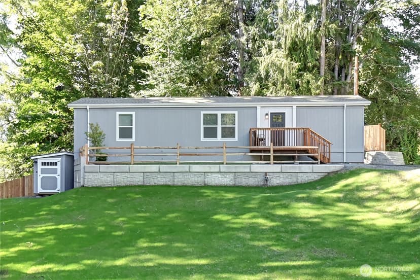 Property photo for 18012 123 Place NE, Arlington photo 7