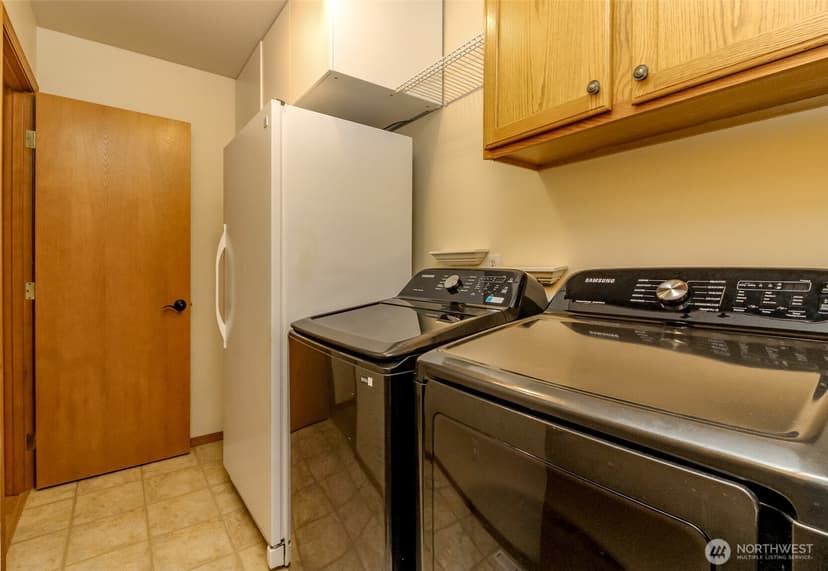Property photo for 26216 233rd Court SE, Maple Valley photo 13