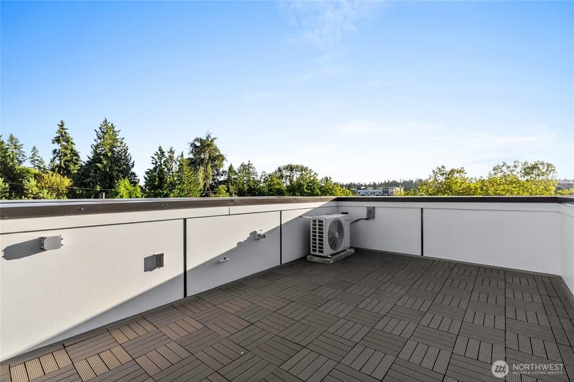 Property photo for 12512 35th Avenue NE #B, Seattle photo 24