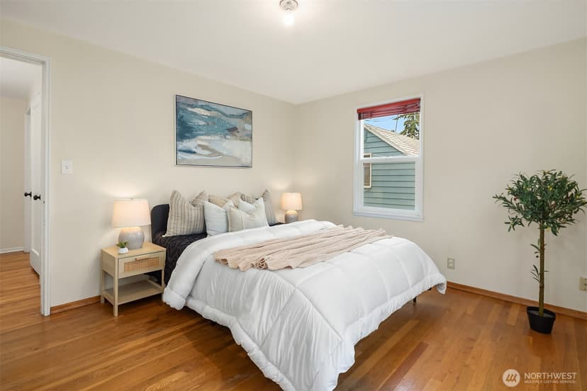 Property photo for 347 NW 52nd Street, Seattle photo 15