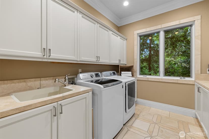 Property photo for 6434 E Mercer Way, Mercer Island photo 17