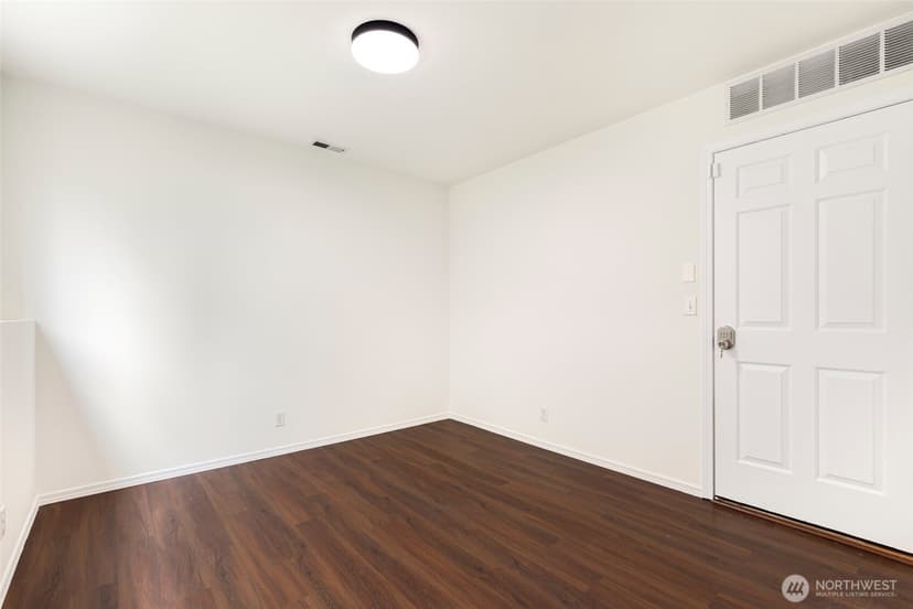 Property photo for 12715 35th Avenue NE #A, Seattle photo 23