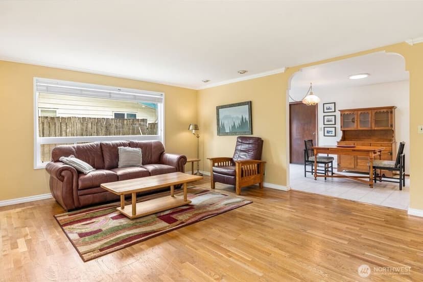 Property photo for 1708 Monterey Court NE, Renton photo 12