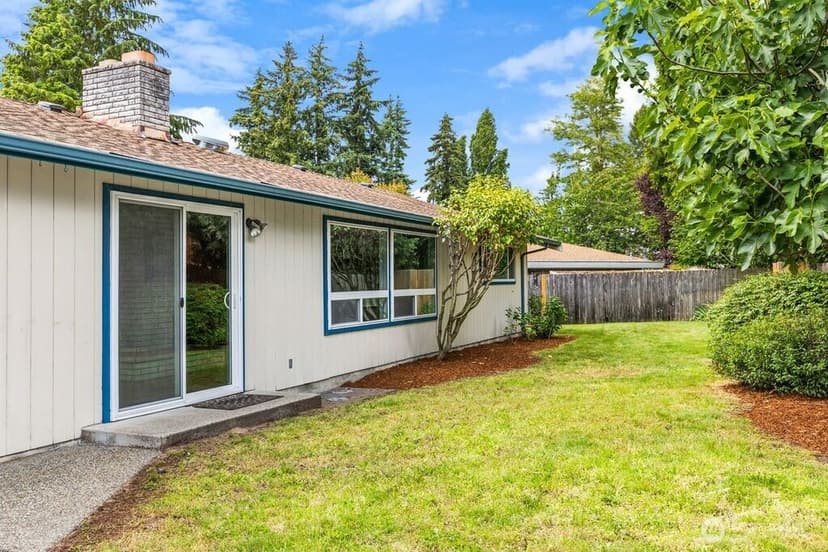 Property photo for 1708 Monterey Court NE, Renton photo 25