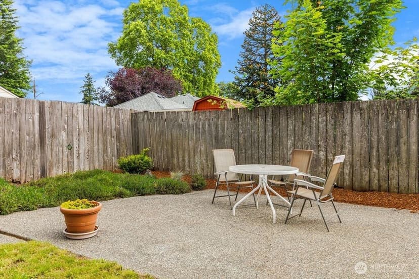Property photo for 1708 Monterey Court NE, Renton photo 23