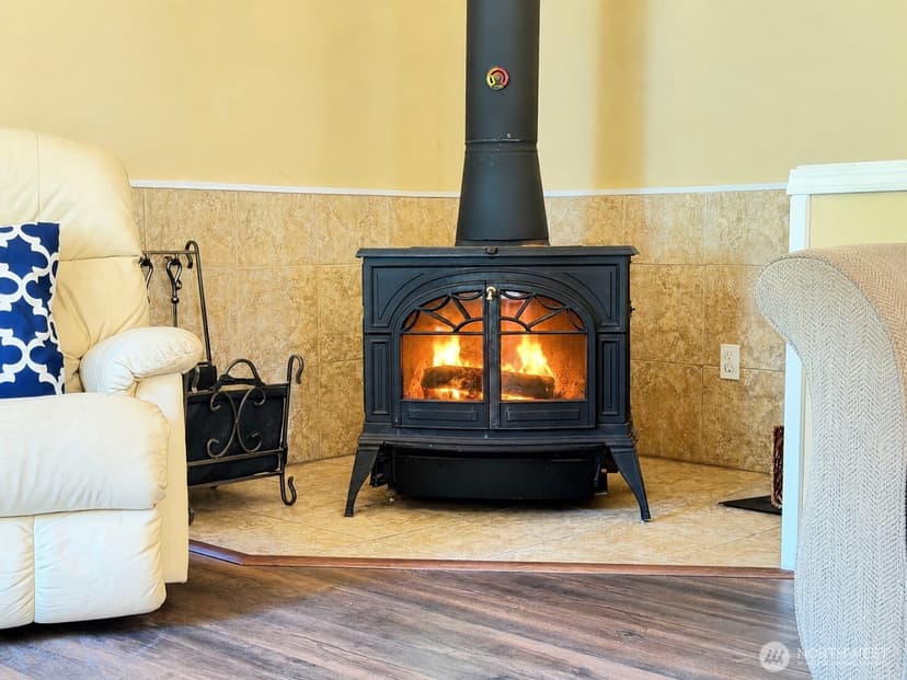 Property photo for 79 G Mukilteo Way, Hat Island photo 22